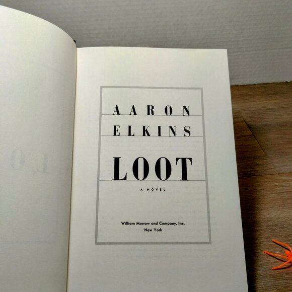 1st Print Aaron Elkins Loot First Edition Hardcover Book 1999 - Picture 4 of 5